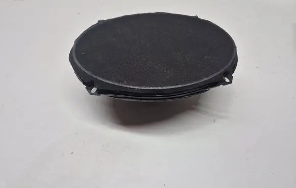 Chrysler Town u0026 Country V Front door speaker 05081669AC