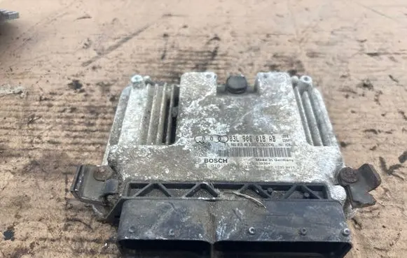 Audi A3 S3 8P Engine control unit/module 0281016306 03L906018AG 03L906018AB