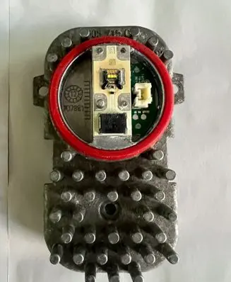 BMW X3 F25 LED ballast control module 707881 63117263051