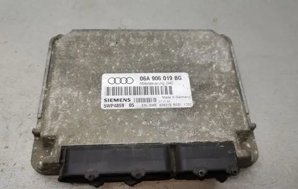 Audi A3 S3 8L Engine control unit/module 06A906019BG