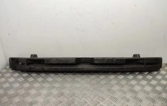 Front bumper foam support bar