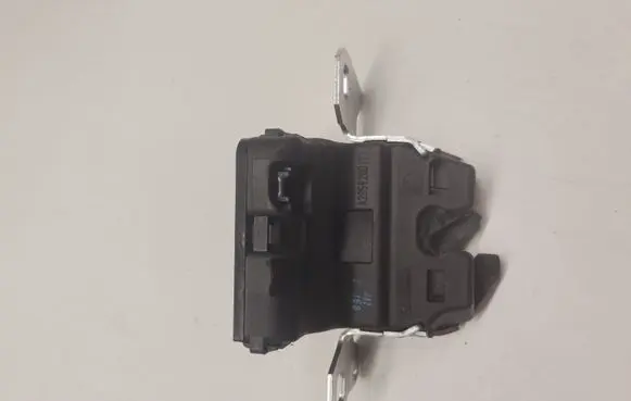 Mercedes-Benz E W213 Seat back rest lock catch A2059200176