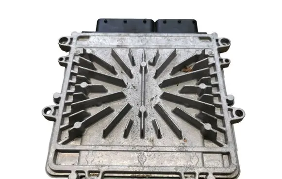 Volvo XC60 Engine control unit/module P31303388 0281015286 1039S33755