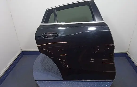 Rear door
