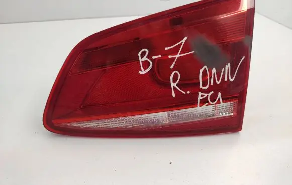 Volkswagen PASSAT B7 Tailgate rear/tail lights 3AF945094K 605512