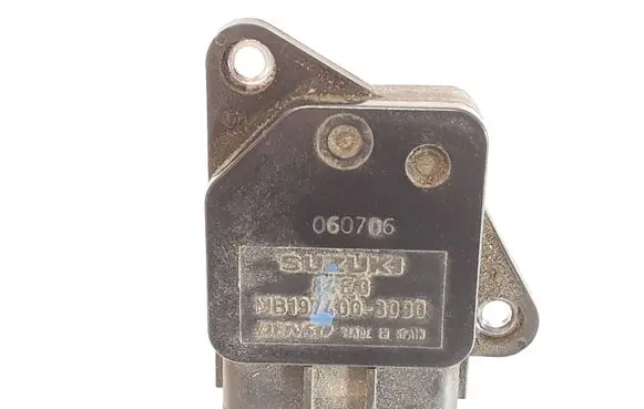 Suzuki Swift I Mass air flow meter MB174003090 MB17400 060706