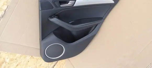 Audi Q5 SQ5 8R Rear door card panel trim