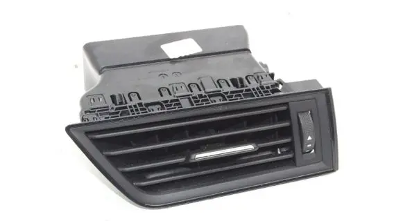 Skoda Superb B8 (3V) Dashboard air vent grill cover trim 3V0819702B