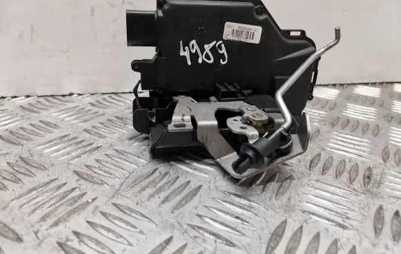 Audi A4 S4 B6 8E 8H Rear door lock 8E0839015C
