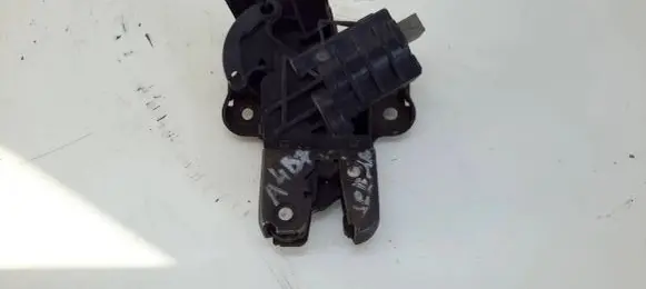 Audi A4 S4 B7 8E 8H Tailgate/trunk/boot lock/catch/latch 4E0827505C PPGEF40