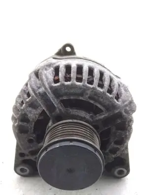 Nissan Qashqai Generator/alternator 0124525140 8200728292C