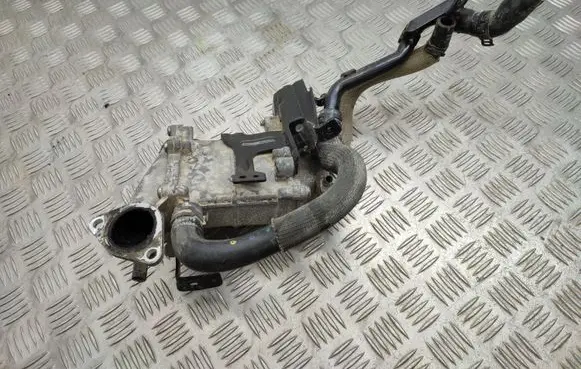 Land Rover Range Rover Evoque L538 EGR valve cooler G4D39F464BA