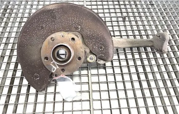 Audi A4 S4 B8 8K Front wheel hub spindle knuckle 8K0407253R