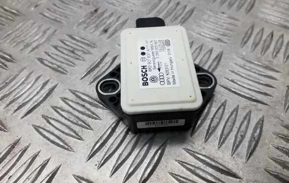Audi A4 S4 B8 8K ESP acceleration yaw rate sensor 8K0907637A