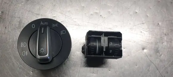 Volkswagen Caddy Light switch 3C8941431A 2K0941333D