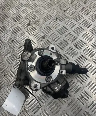 BMW 3 E90 E91 Fuel injection high pressure pump 0445010506