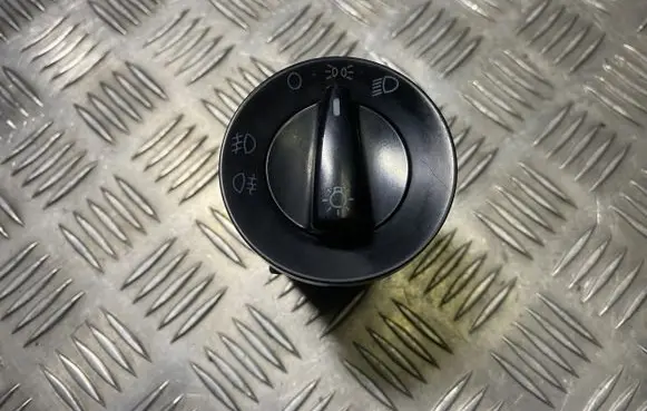 Volkswagen PASSAT B5 Light switch 1008900011 052016