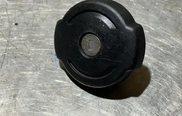 Citroen Berlingo Fuel tank filler cap 