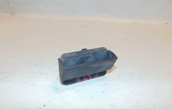 Nissan Pathfinder R51 Tailgate glass/window release handle 90606EA510