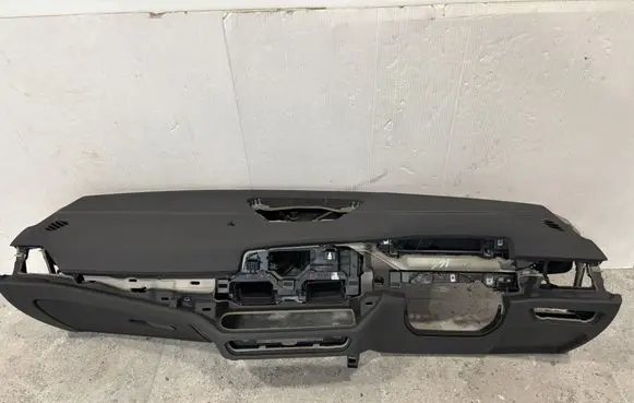 BMW i4 Dashboard 
