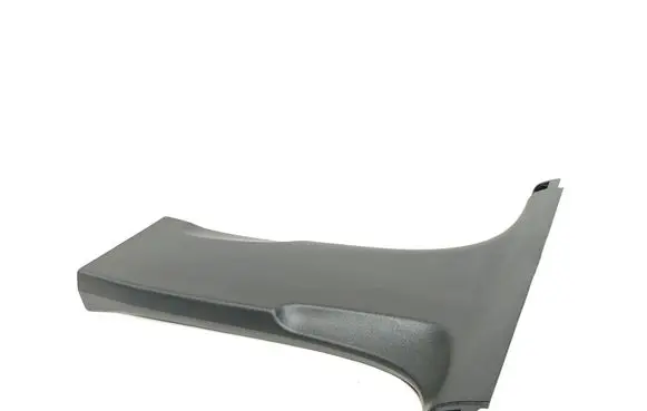 (B) pillar trim (bottom)