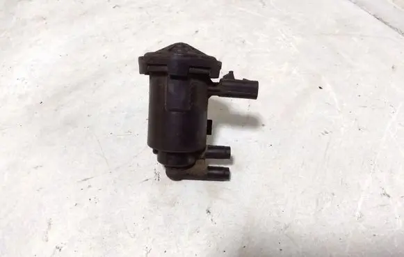 Chrysler Pacifica Vacuum valve 04669569