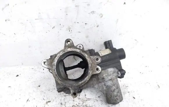 Volkswagen Crafter EGR valve 076131501B
