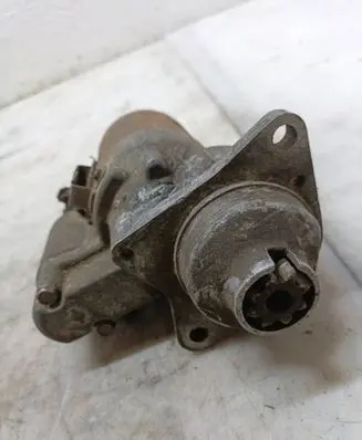 Nissan Sunny Starter motor S114475A 2330084A01