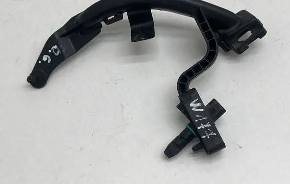 Mercedes-Benz A W177 ABS rear brake sensor A2475460800