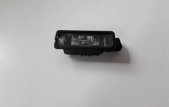 Volkswagen PASSAT B7 Number plate light 1K8943021