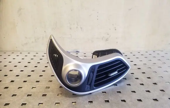 Hyundai ix35 Dash center air vent grill 974102S900