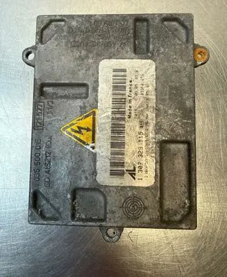 Audi A3 S3 8P Headlight ballast module Xenon 1307329115 1035500015