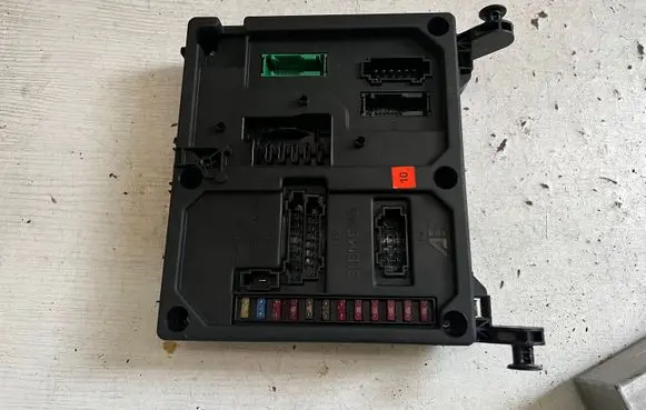 Ford Galaxy Comfort/convenience module 97MO962258B 9108145300D