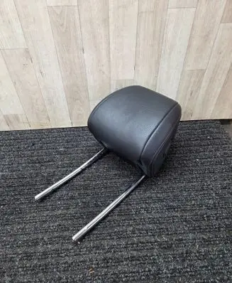 BMW 5 G30 G31 G38 Front seat headrest 52107452010