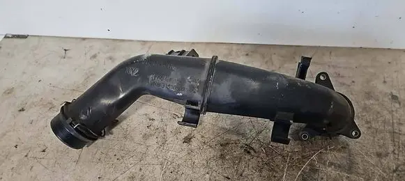 Opel Insignia A Intercooler hose/pipe 13240176 315805007