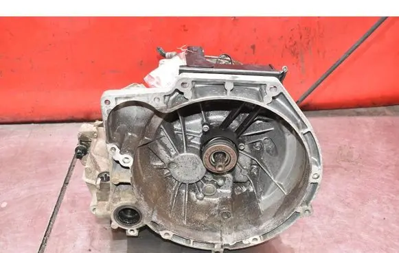 Ford Fiesta Manual 6 speed gearbox AA6R7002BBD