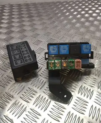 Hyundai Santa Fe Fuse box set 911162B010 914252B662 0097