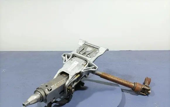 Volvo XC90 Steering wheel axle 31451113