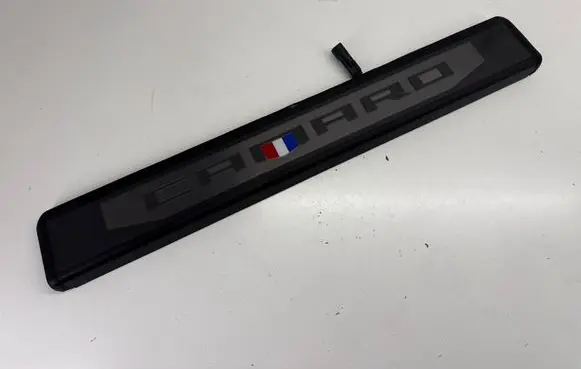 Chevrolet Camaro Front sill trim cover 84338735
