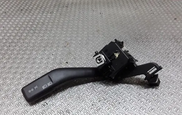 Audi A3 S3 8P Indicator stalk 1K0953513