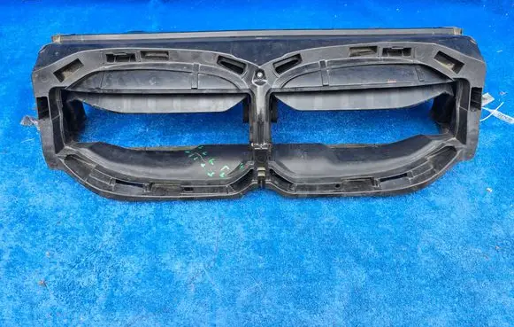 BMW 1 F40 Intercooler air guide/duct channel 5A23EB3