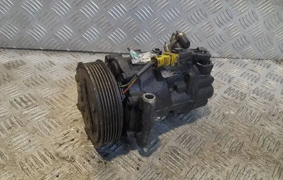 Ford C-MAX I Air conditioning (A/C) compressor (pump) 9659875780