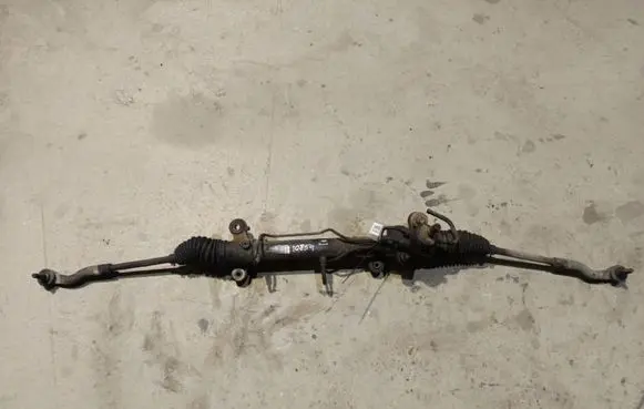 Toyota Avensis Verso Steering rack