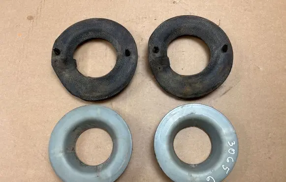Tesla Model Y Rear coil spring rubber mount 118847100C 104447900E