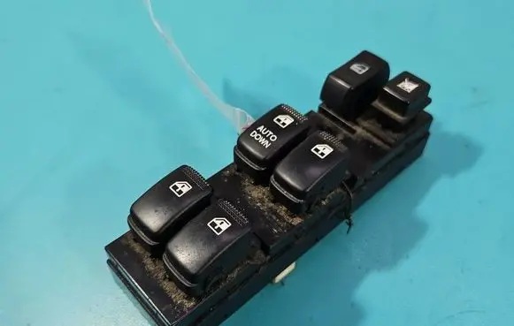 Hyundai Tucson JM Electric window control switch IMPRK1552261
