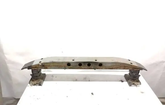 Toyota Avensis T250 Front bumper cross member 5202105040