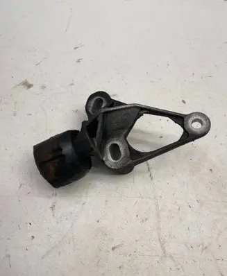 Audi A4 S4 B8 8K Engine mount bracket 8K0199343C 8K0199339D