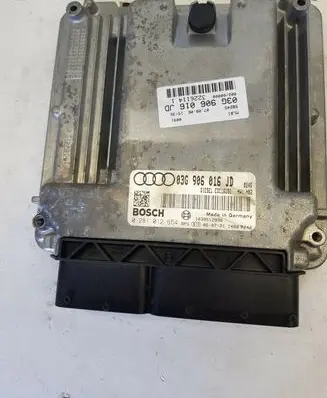 Audi A4 S4 B7 8E 8H Engine control unit/module ECU 03G906016JD nr2237