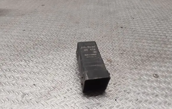 Citroen Jumper Glow plug pre-heat relay 0281003167
