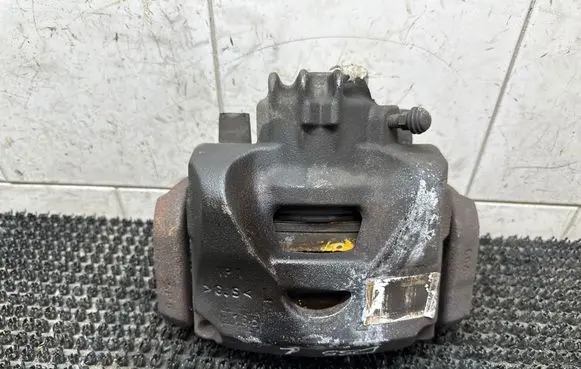 Citroen DS5 Front brake caliper